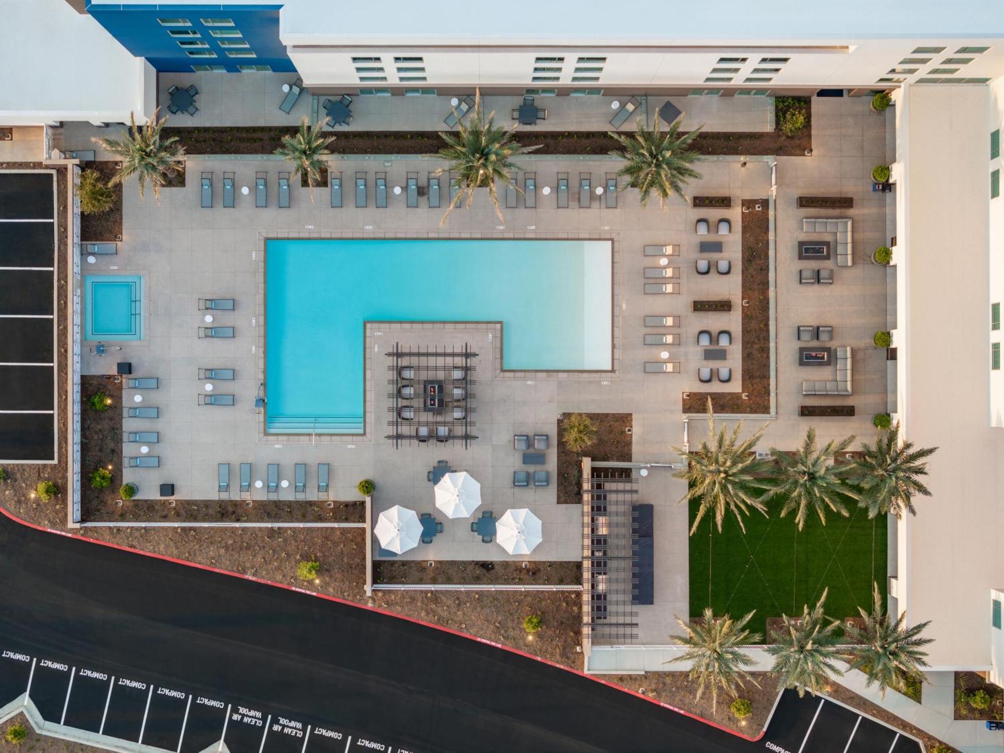 Springhill Suites By Marriott Chula Vista Eastlake Exteriör bild