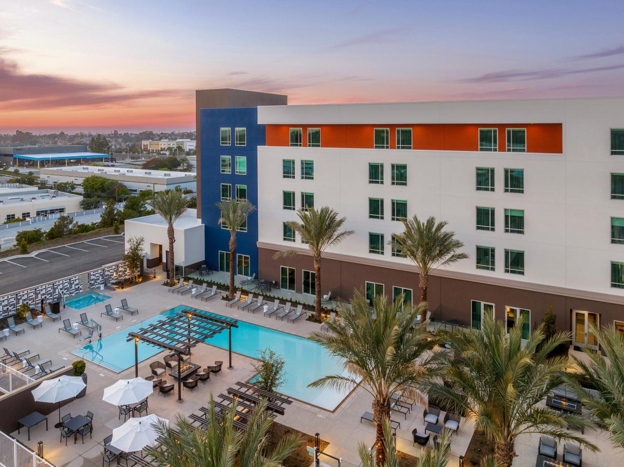 Springhill Suites By Marriott Chula Vista Eastlake Exteriör bild